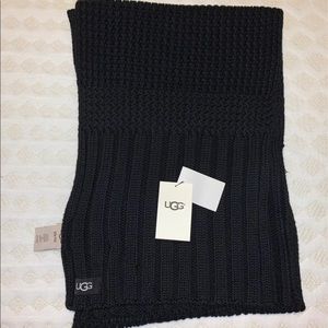 Black Ugg Scarf